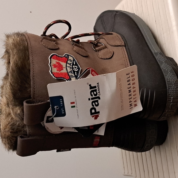 Pajar waterproof boots - Picture 3 of 3